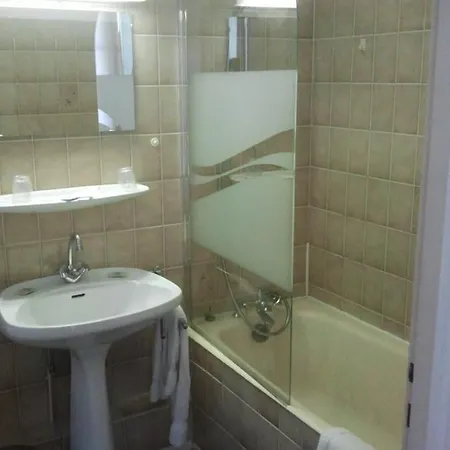 Restaurant La Croix D'or 2*